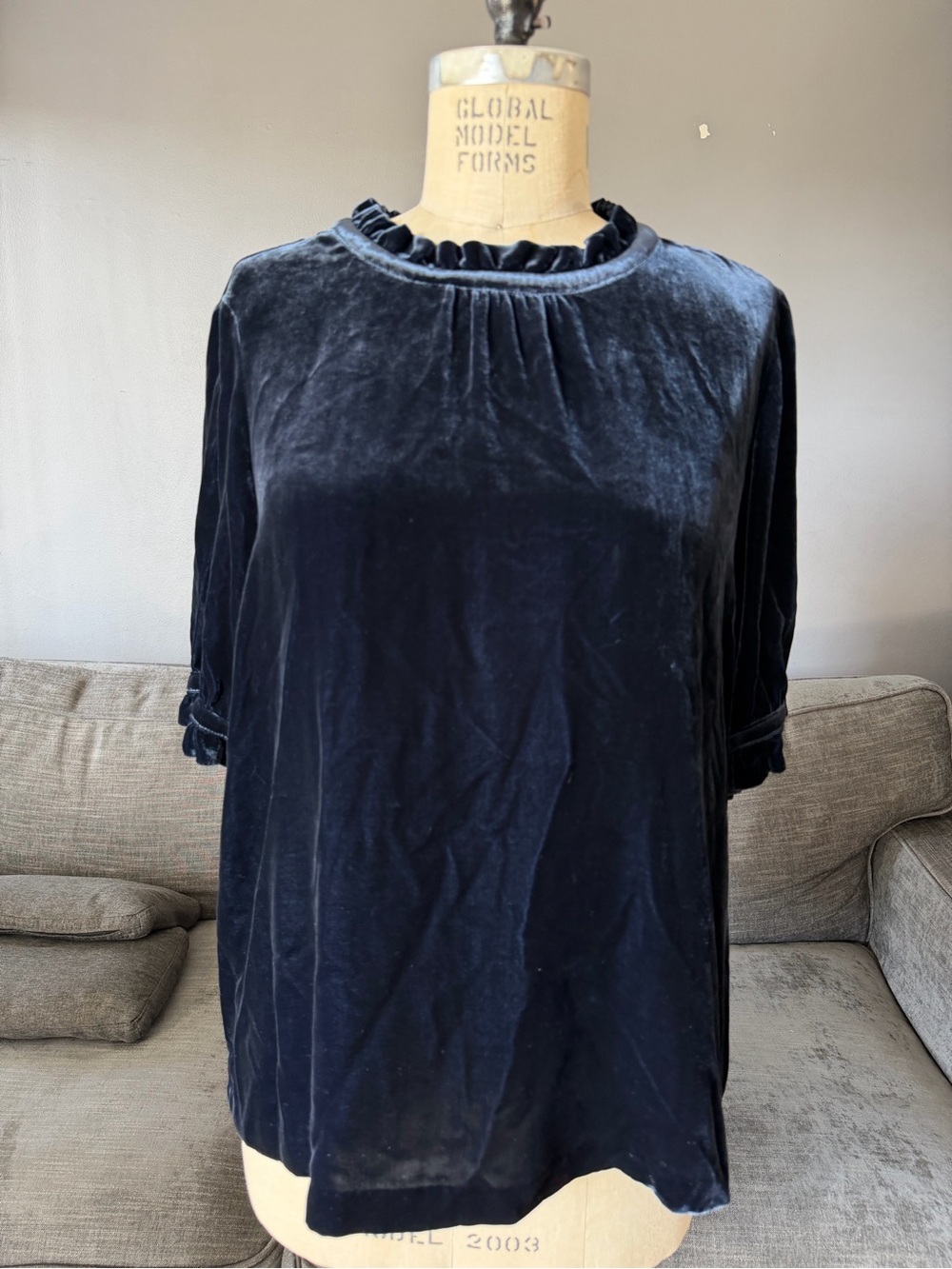 Boden Short Sleeve Velvet Blouse size 16 color Navy Blue
